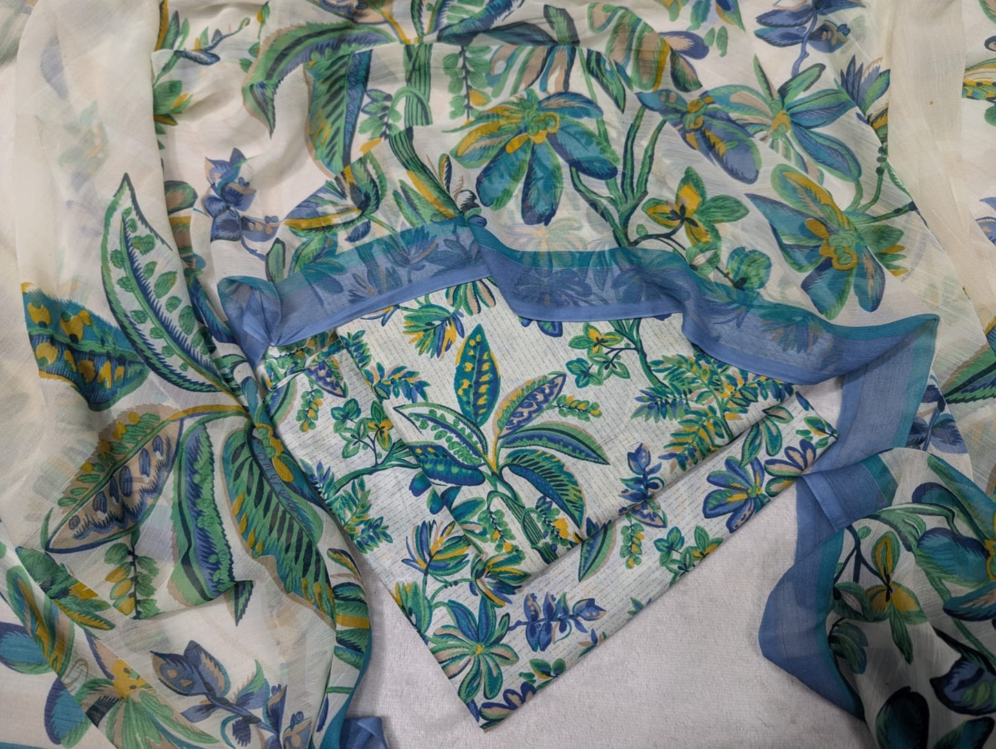 Lawn Printed Chiffon Dupatta 3Piece D-022